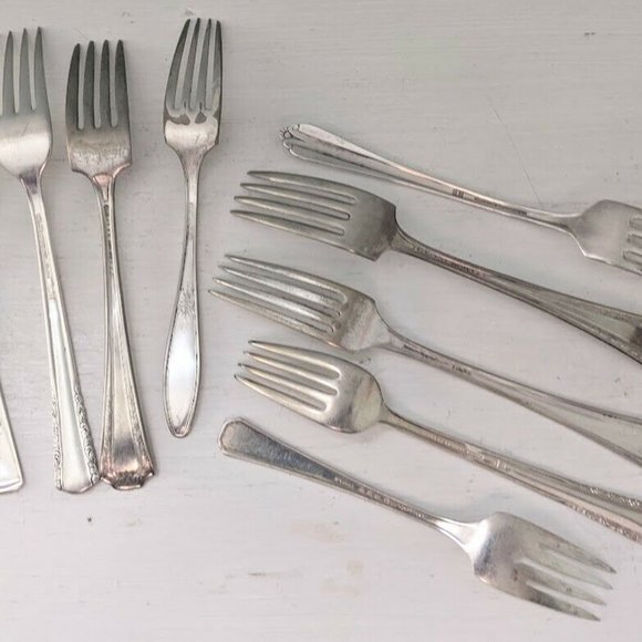Mixed Lot 9 Antique Silver Plated Flatware Forks, Oxford Holmes & Edwards & More - Picture 9 of 13